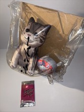 SHENMUE ORPHAN KITTEN CAT PLUSH PLUSHIE LIMITED RUN GAMES TRADING CARD PACK