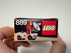 Lego #889 Radar Truck Space Classic 1979
