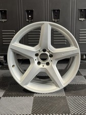 Mercedes W219 CLS550 CLS63 CLS55 AMG 9.5 x 19 19" Rear Wheel Rim OEM Genuine