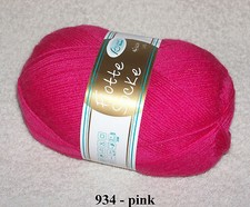 (59,90€/kg ) 100 gr RELLANA Sockenwolle 4-fach Uni Flotte Socke viele Farben