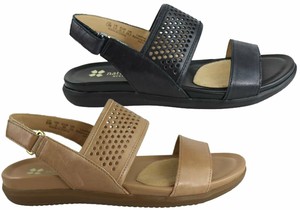 naturalizer wide fit