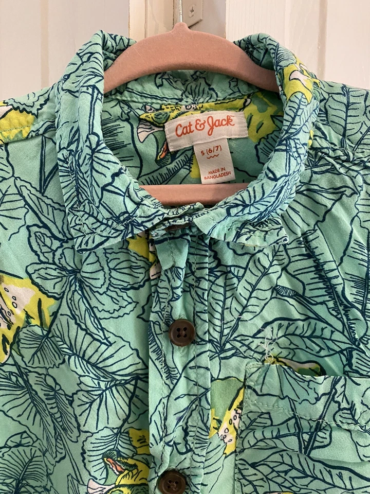 Cat and Jack Boys S 6/7 Button Up Collared Hawaiian Shirt Blue Green Dinosaurs - Image 4 of 4