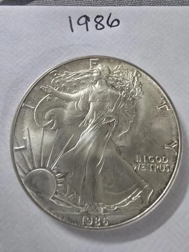 USA 1986 Walking Liberty Silver Eagle $1 Coin Uncirculated One Dollar 31.15g
