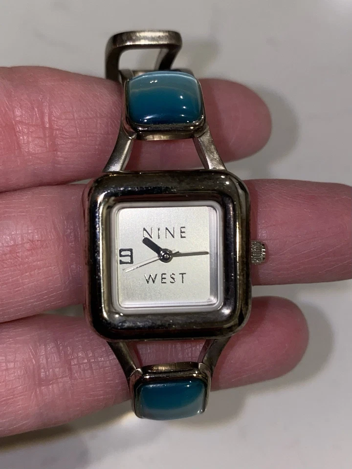 Vintage Nine West Pulseira Relógio de Pedra - Imagem 2 de 4