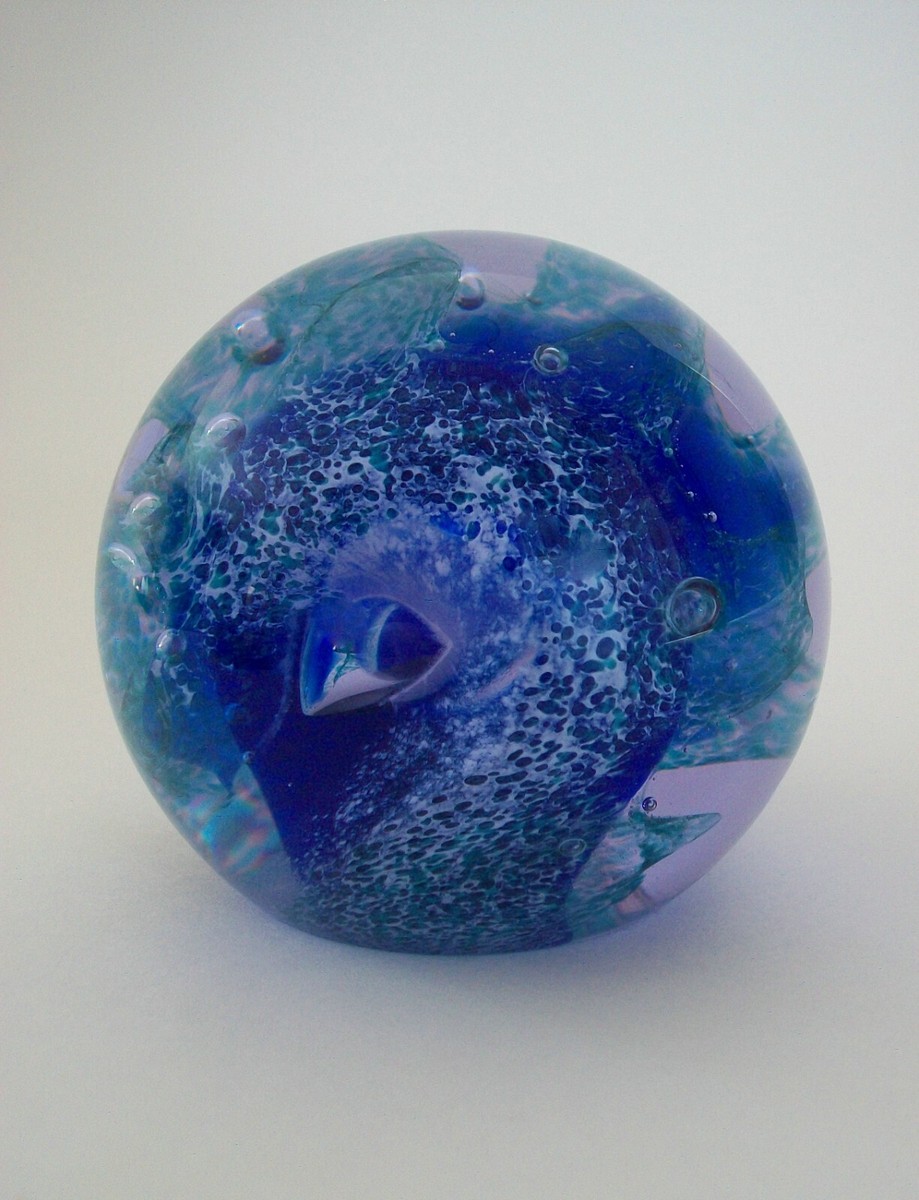 ケイスネス Caithness Mardi Gras ペーパーウエイト ケイスネス Caithness Mardi Gras ペーパーウエイト