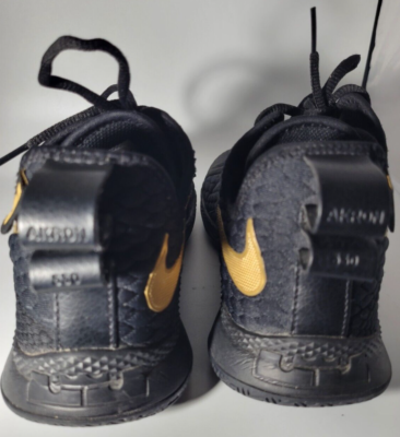 NIKE LeBron Witness III Black/Gold AO4433-003 Men's Size 7.5 NIKE LeBron Witness III Black/Gold AO4433-003 Men's Size 7.5