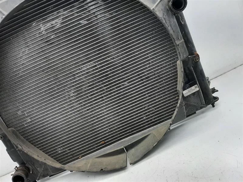 Radiador sin refrigeración adicional 07-10 Cadillac STS 19130362 Foto 4 de 4