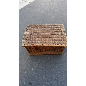 Vintage Wicker Picnic Basket Trunk Chest Storage Luggage DARLING TON