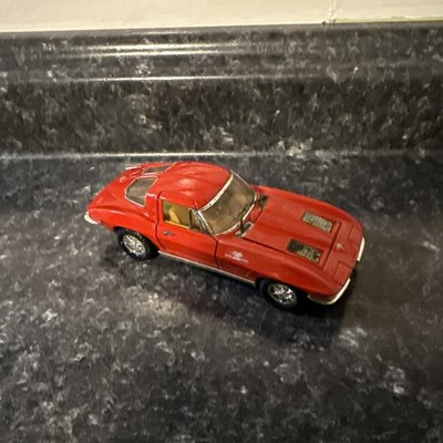 1/32 Die Cast 1963 Split Window Pull Back Corvette Stingray Car SS5735