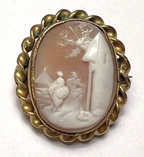 ANTIQUE 14K OVAL YELLOW GOLD CAMEO SHELL PIN BROACH PENDANT – VLLAGE SCENE