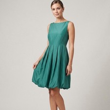 Martin + Osa Silk Bubble Hem Dress 2 Emerald Green Pockets Pleated Waist