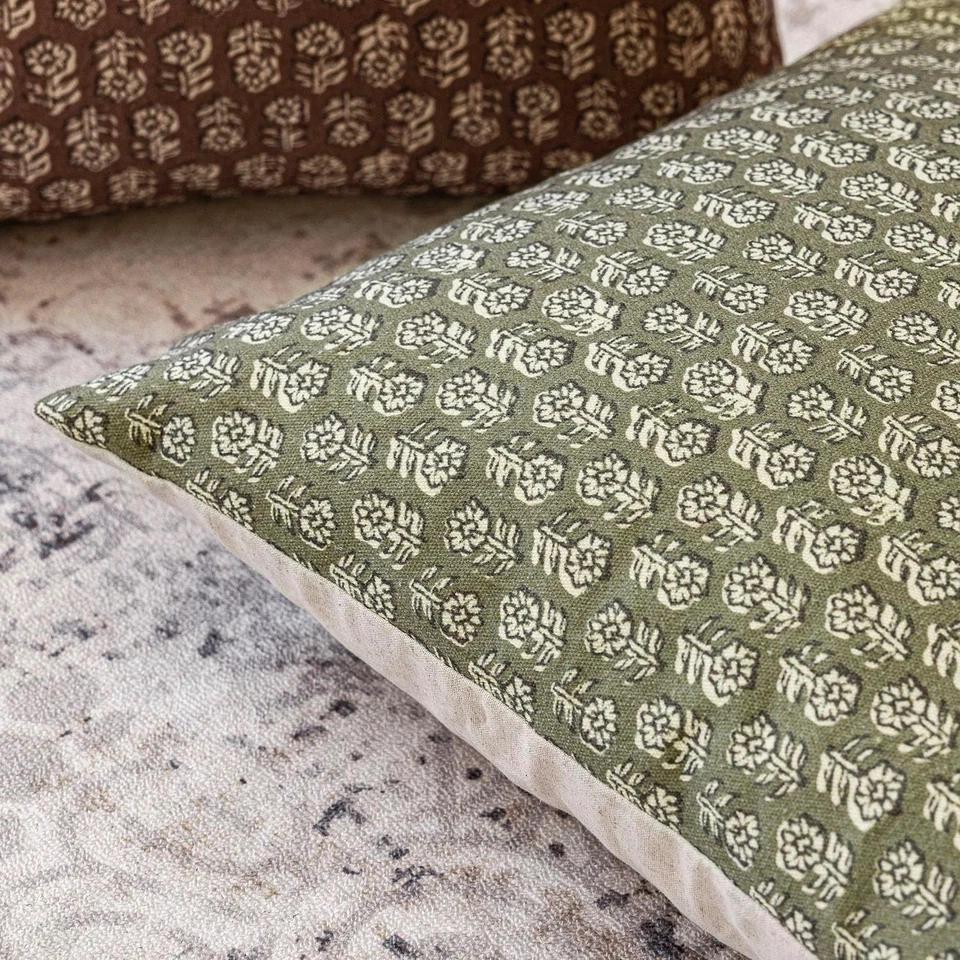 Juego de 2 Fundas de Almohada Decorativas Estampado Floral Neutro Acento Vintage Foto 3 de 4