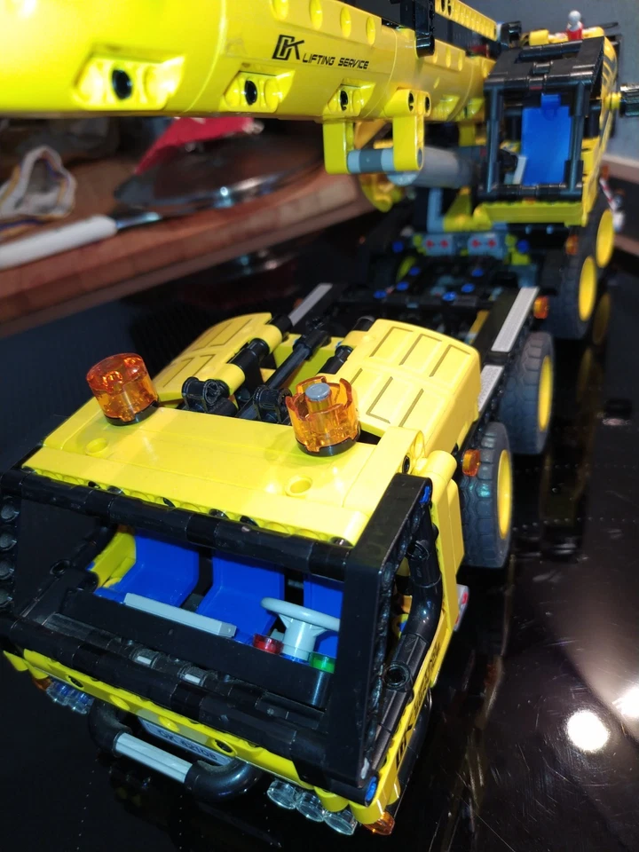 LEGO Technic 42108 Mobile Crane, foto 1 di 5