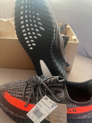 Size 11.5 - adidas Yeezy Boost 350 V2 Low Carbon Beluga