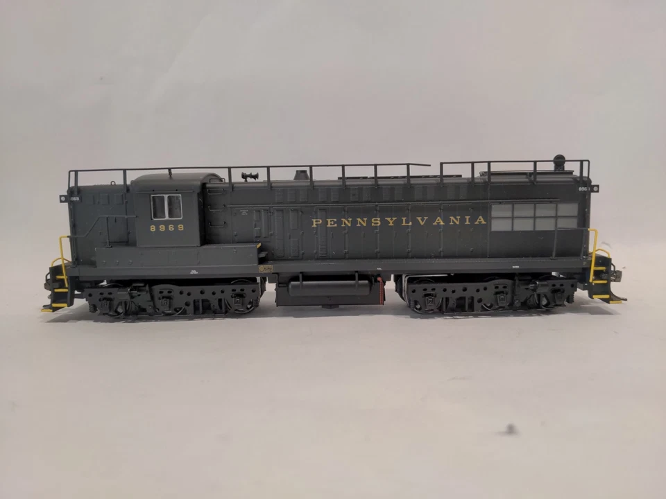 Bowser HO Executive Line AS-616 Pennsylvania PRR 8969 w/ DCC & Tsunami Sound - Image 3 of 4