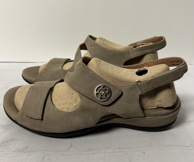 Clarks Artisan Sandals Tiffani Aldora Leather Multi Strap Women's 10 Wide Beige