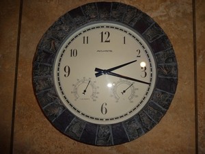 Acu-Rite Clock w/ Humidity and Temperature Gauges Plastic Stone Frame Tested