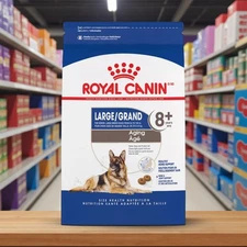 Royal Canin Size Health Nutrition Large Aging 8+ Dry Dog Food 30 lb