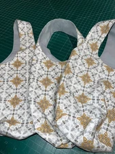 Wine Bottle White  Bee theme Fabric wine bag fits most standard size wine bottle