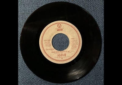 Def Leppard   Pour Some Sugar On Me 45 ONLY PAY SHIPPING ON THE FIRST 45!!￼