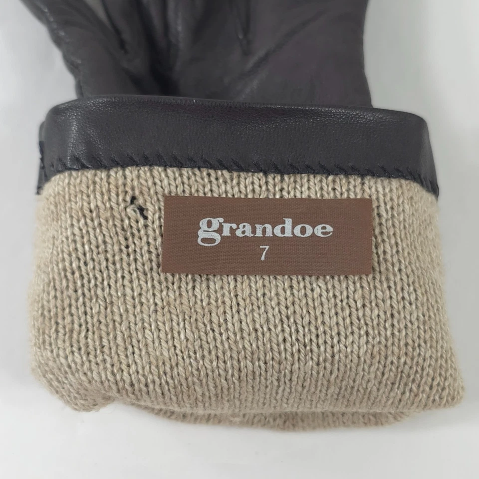 VINTAGE GRANDOE Black Leather Classic Gloves Women's Size 7 LINING CASHMERE SILK - Image 3 of 4