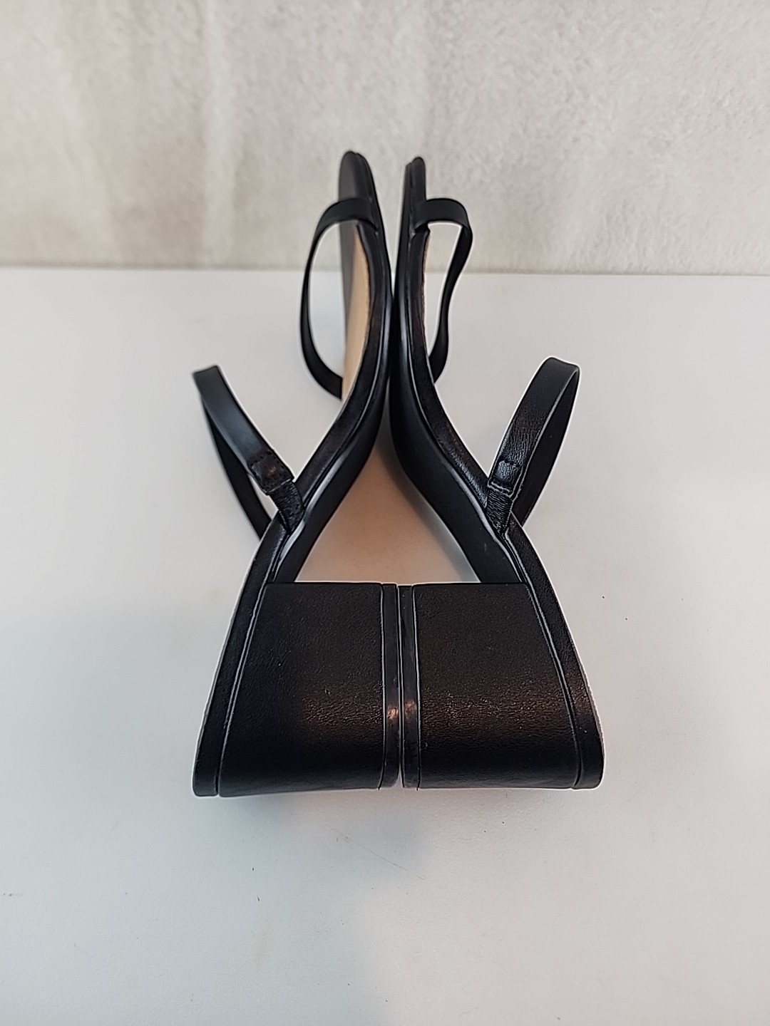 AMAZON ESSENTIALS Thin 2 Strap Slide Sandals Heel… - image 4