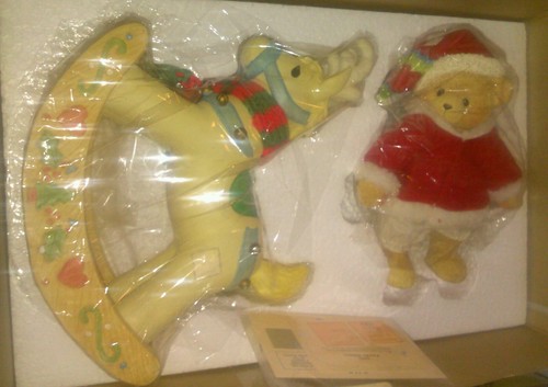 CHERISHED TEDDIES LARGE MUSICAL CHRISTMAS BEAR ON REINDEER NRFB - Picture 2 of 2