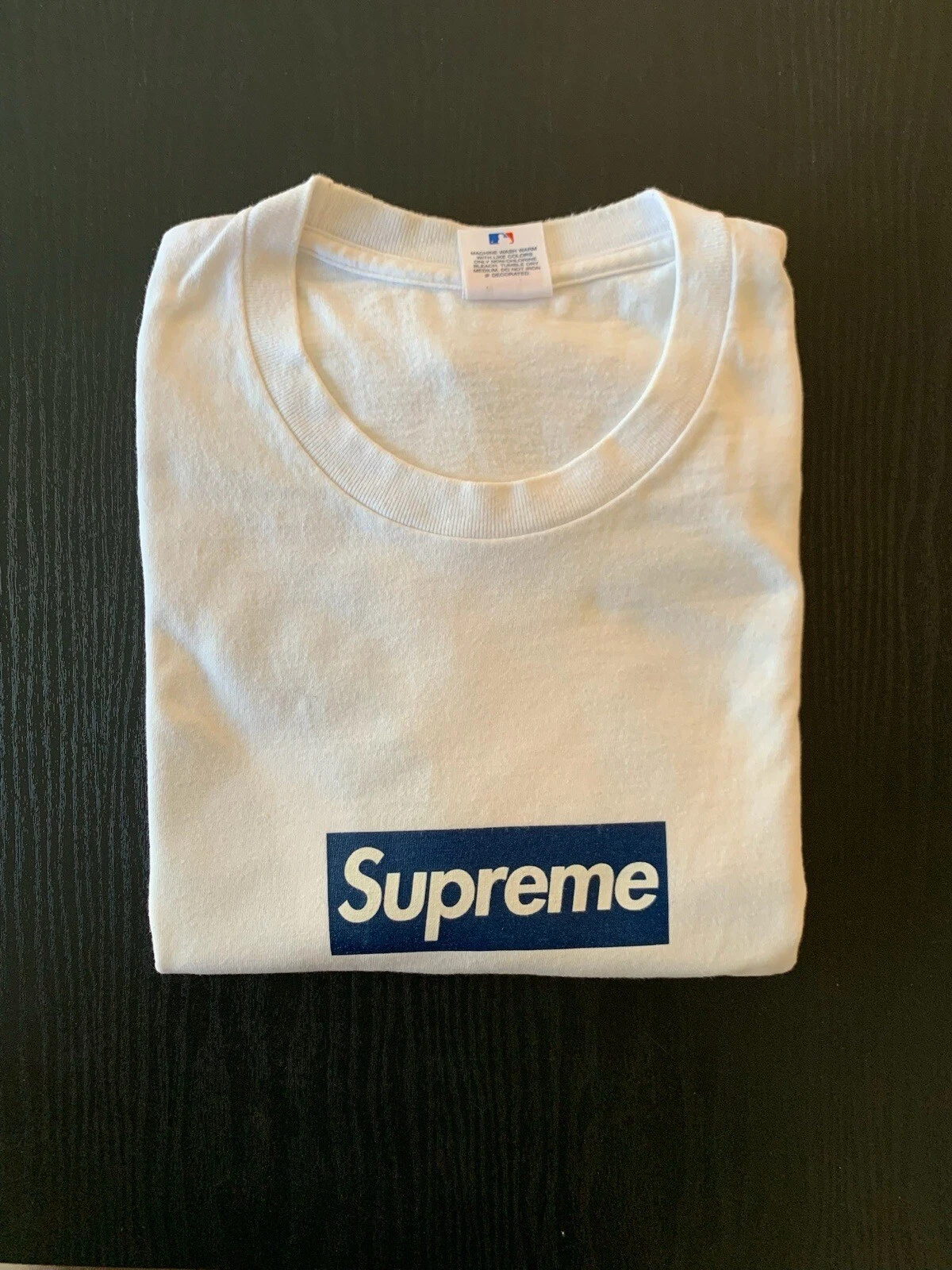 TEE SHIRT SUPREME X NEW YORK BOÎTE YANKEES LOGO BLANC TAILLE EXTRA LARGE