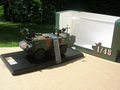 MASTER FIGHTER 1/48 MILITAIRE RENAULT VAB MkIII APC camouflé 6X6