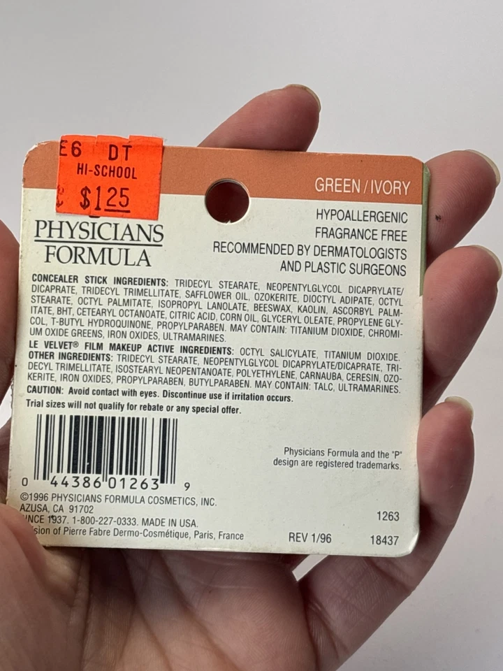 MINI Travel Physicians Formula Le Velvet Film Makeup Green Gentle Cover Conceale - Image 2 of 3