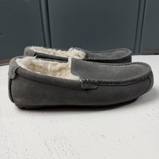 Koolaburra by UGG Tipton Men's 8 Suede Moccasin Faux Shearling Lined Slippers