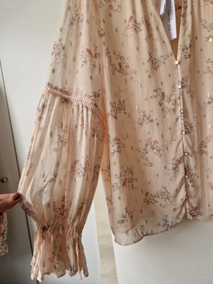 Forever New 16 Apricot Blossom Metalic Chiffon Boxy Style Shirt Baloon Sleeve - Image 3 of 4