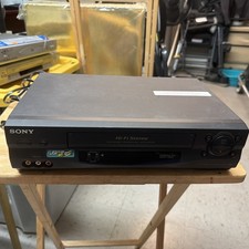 Sony Hi-Fi Stereo SLV-N55 Video Cassette Recorder