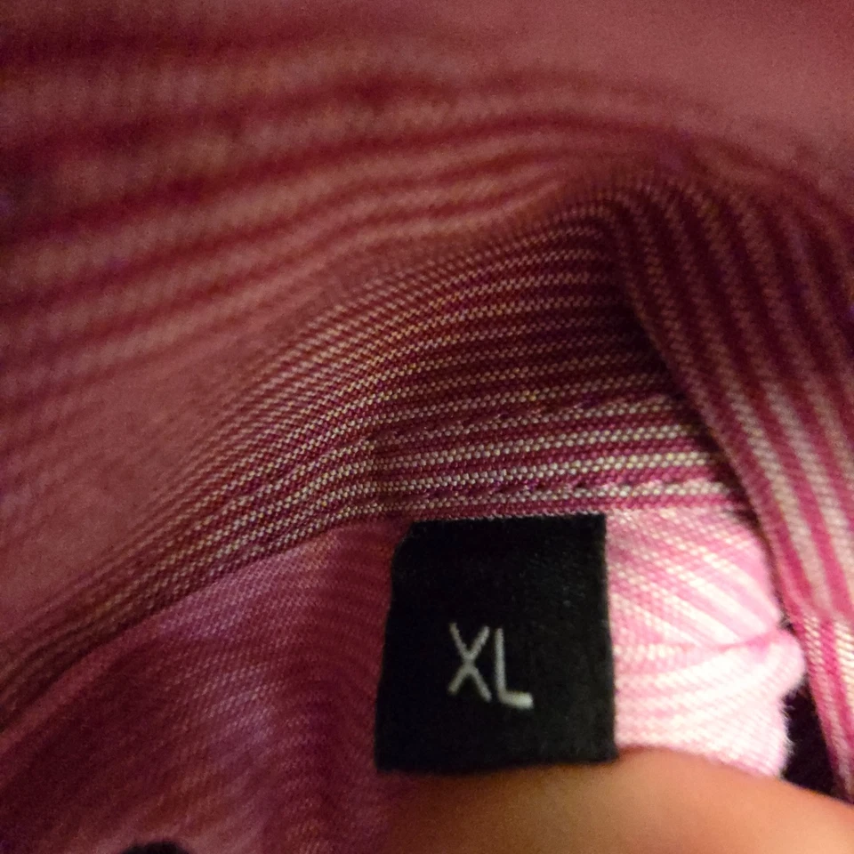 Hugo Boss Shirt Mens XLARGE Pink Short Sleeve Button Up collared Slim Size XL - Image 4 of 4