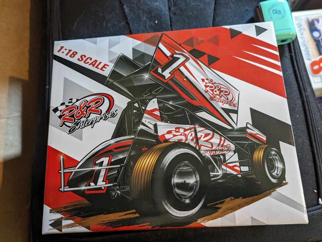 Kyle Larson Finley Farms Sprint Car 1/64 From 2017 : NASCARCollectors - Foto 11
