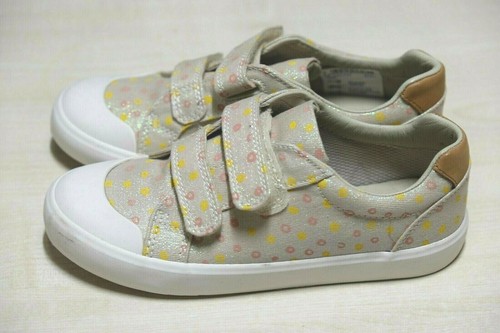 clarks doodles trainers