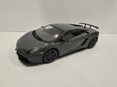 Autoart 1:18 Scale Lamborghini Gallardo LP570-4 Superleggera Dark