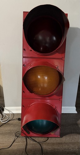 Vintage Eagle Signal Alusig Red Traffic Light Signal 12in Works Thunderbird