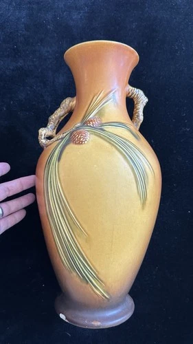 Roseville Pine Cone Ceramic Vase 807-15 Has Chips