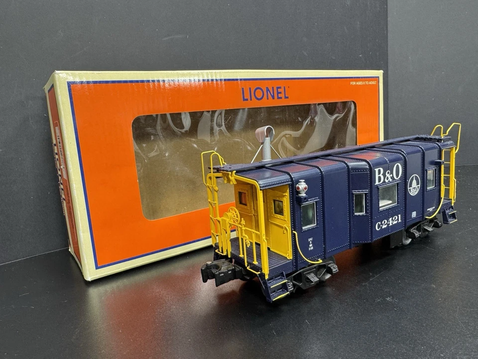 Lionel 6-17678 Baltimore & Ohio B&O I-12 blue smoking caboose #C-2421 EX - Image 2 of 4