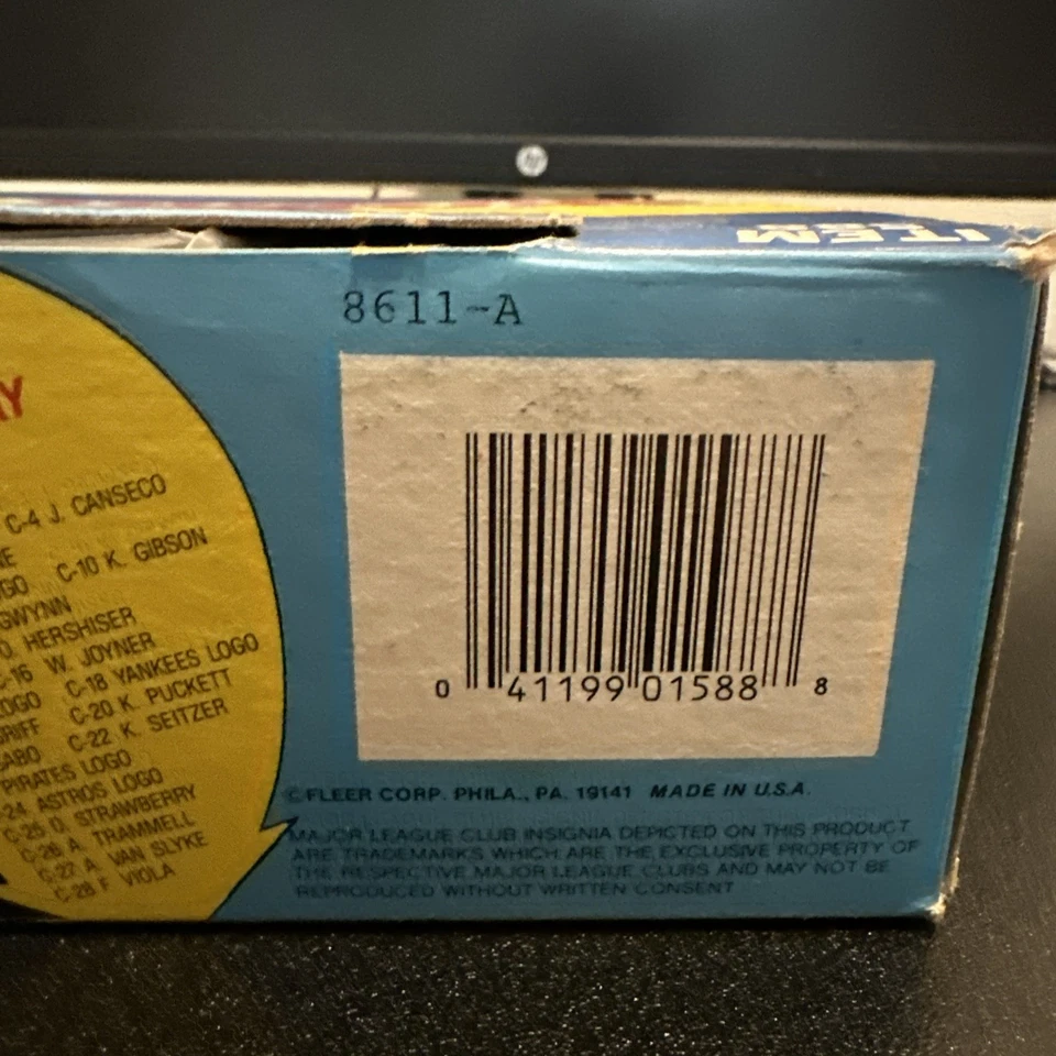 1989 FLEER BASEBALL UNOPENED CELLO BOX (24 SEALED PACKS, (GRIFFEY RC, RIPKEN?) I - Image 4 of 4