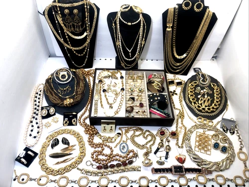 VTG golden Jewelry lot 2 Lady GAGA ring Joan Rivers watch Monet necklace Trifari