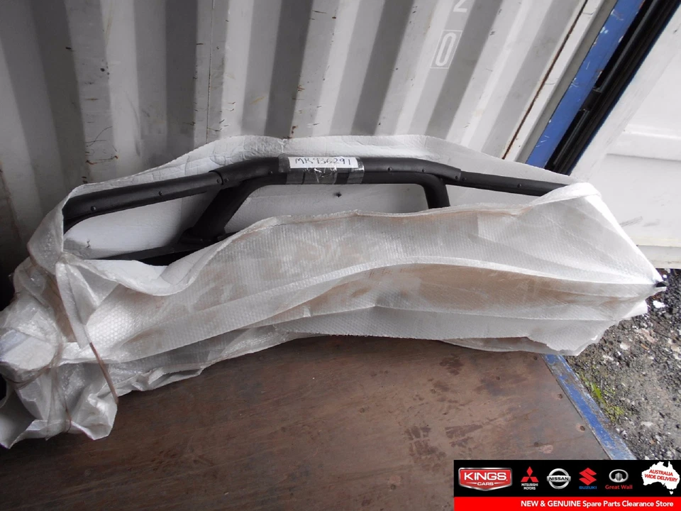 New Genuine Mitsubishi PB Challenger Front Steel Protection Bar #MR836291 - image 2 of 3