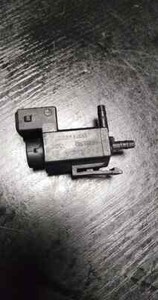 BMW 5ER E60 E61 2006/04-08 Unterdruckregelventil Sensor 1742712 7.22341.00