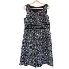 Talbots Sleeveless Black White Floral Dress Women’s 10 Workwear Conservative