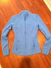 Lululemon Women's Define Jacket Sky Blue Active Wear Zip Up Size 4 With Pockets