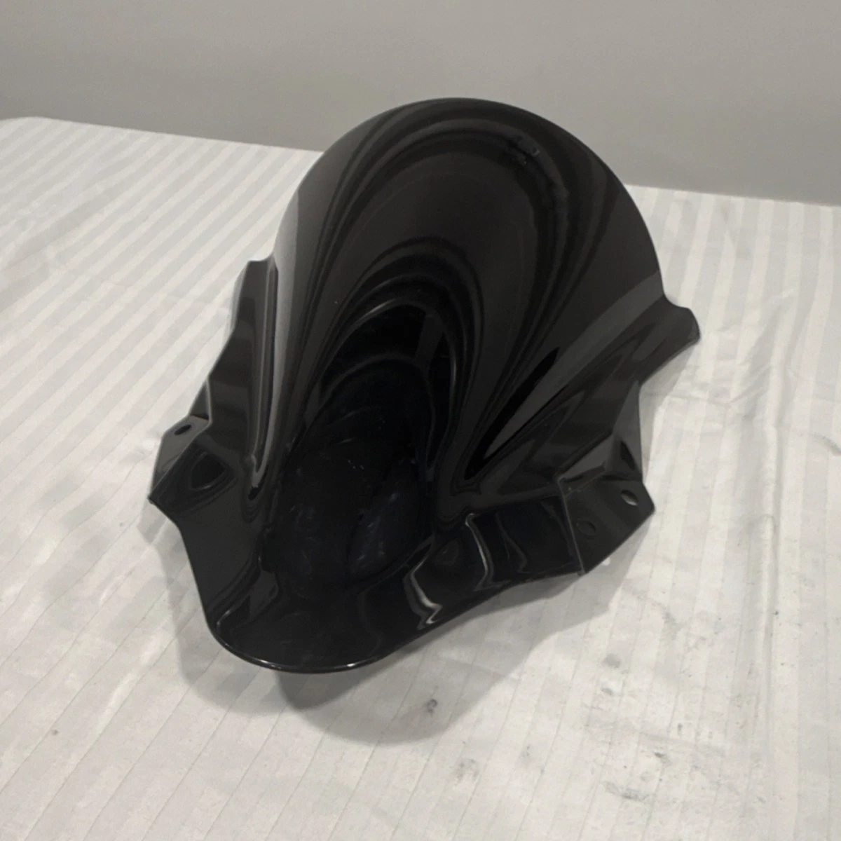 POMT Light Smoke Windshield – For Kawasaki Ninja 400 EX400 2018-2023 – Pre-Drilled, ABS Plastic