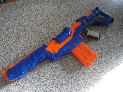 nerf strike elite delta trooper