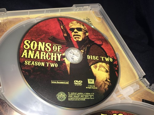 Sons of Anarchy: Season Two (DVD, 2010, 4-Disc Set) fast shipping bubble mailer - Picture 7 of 9