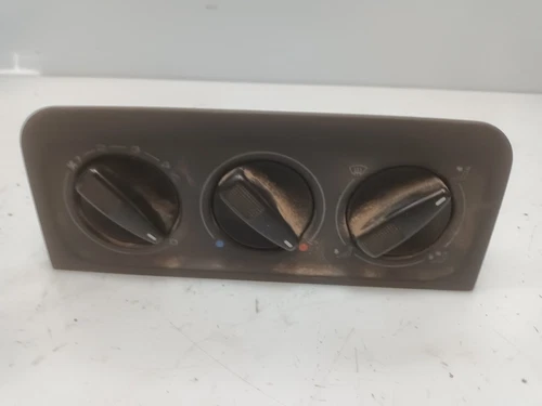 1H0819045 Bedienteil Heizung / Aire Klimaanlage für VOLKSWAGEN Vento (1H 2962909 - Bild 1 von 5
